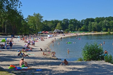 Pláže Máchova jezera